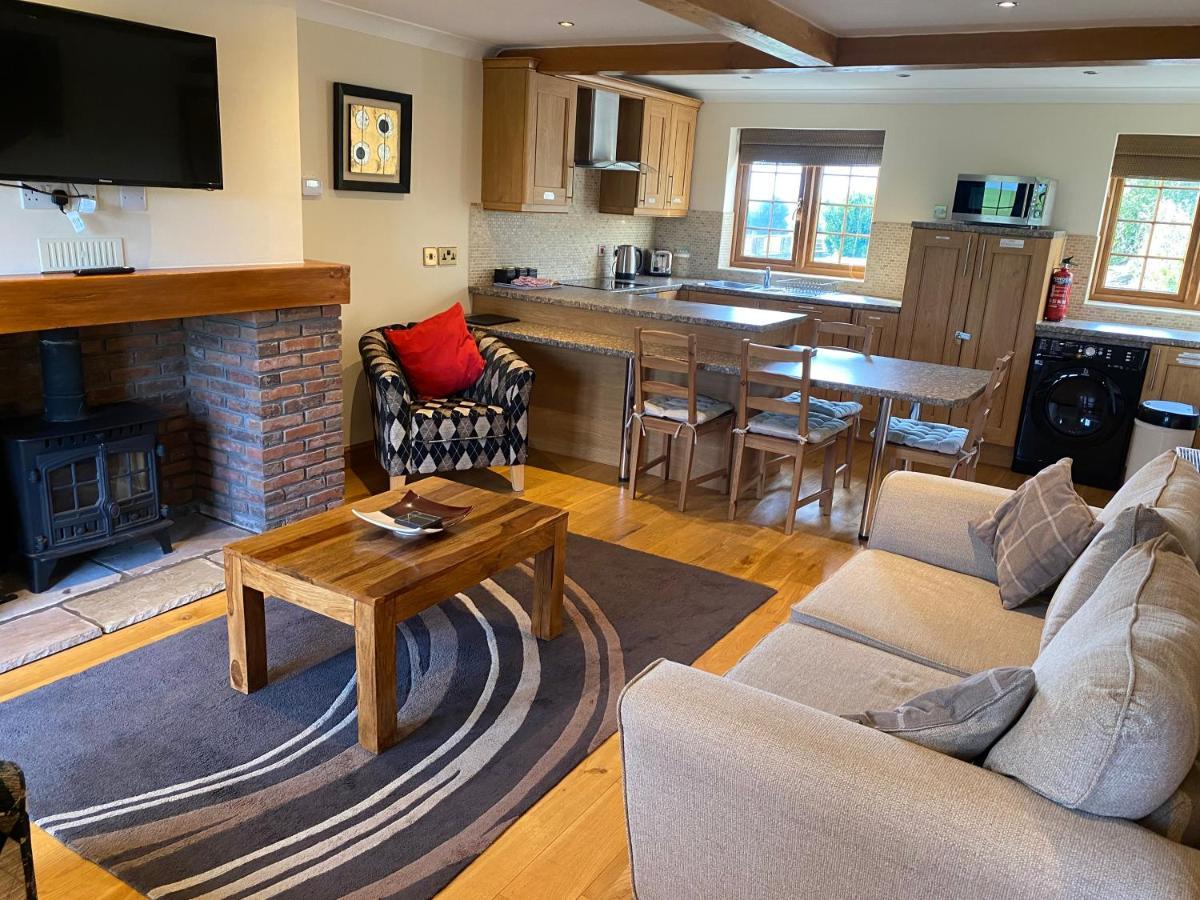 Red House Farm Cottages Beverley Bagian luar foto