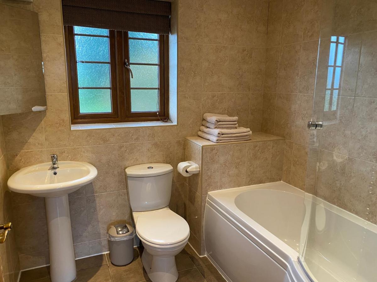 Red House Farm Cottages Beverley Bagian luar foto